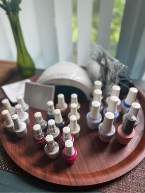 Gelish LOT Gel Nail Polish Set - Professional Soak-Off Colors